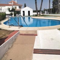 CASA DUPLEX ADOSADA URBASUR